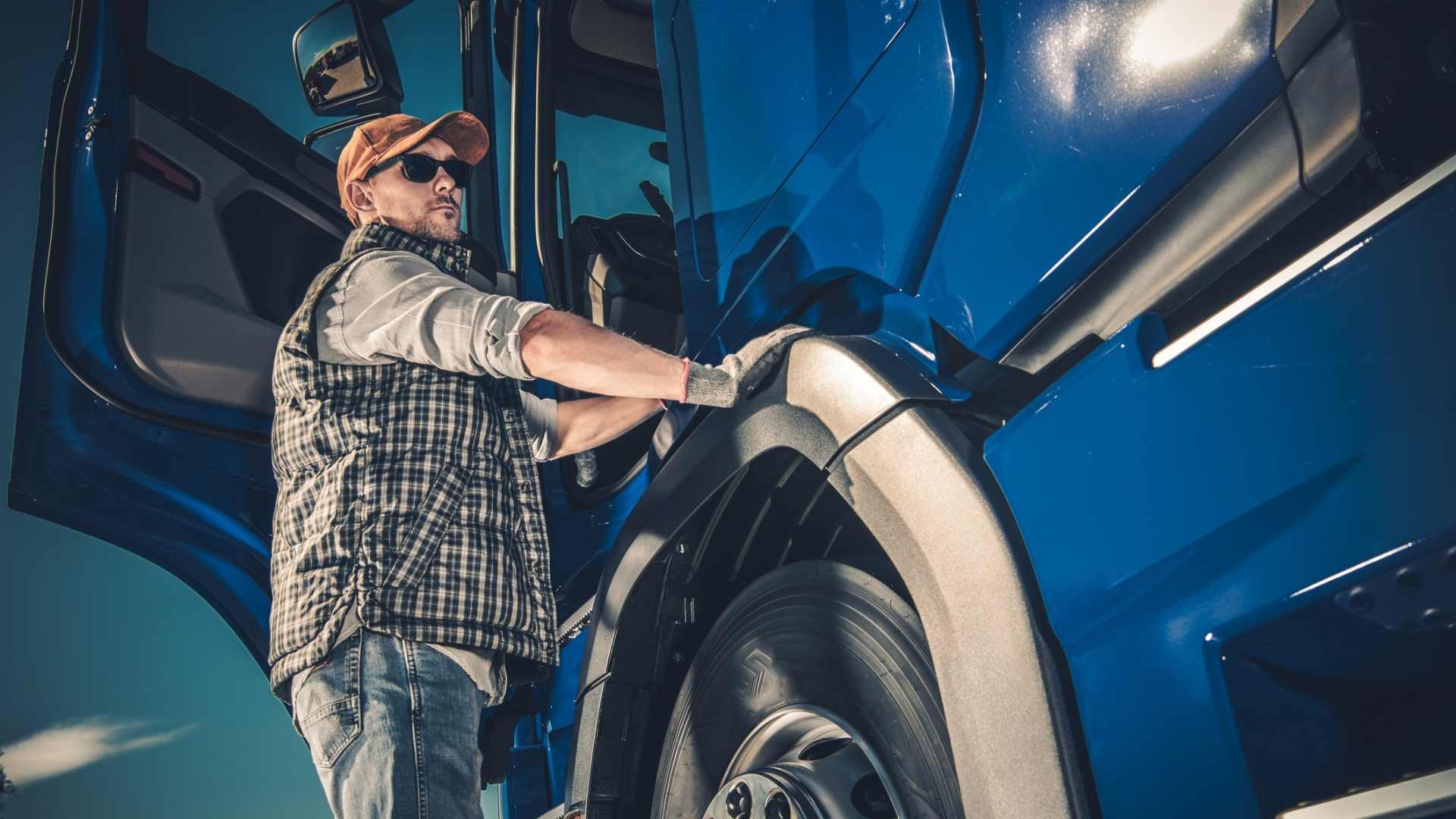 CCNL logistica trasporto e spedizione. Erogazione della prima rata di aumento e della seconda rata di una tantum.