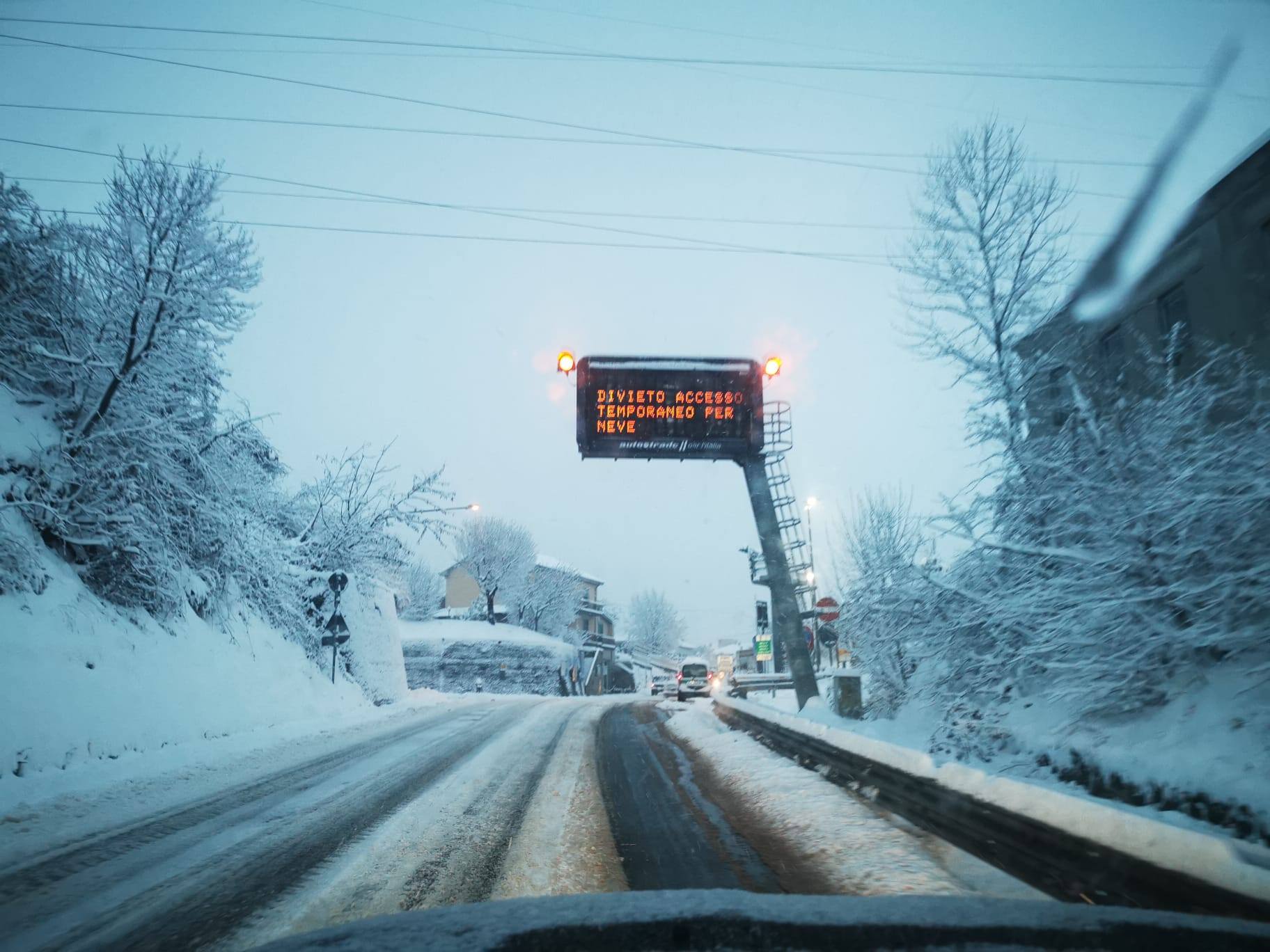 Divieto accesso temporaneo per neve