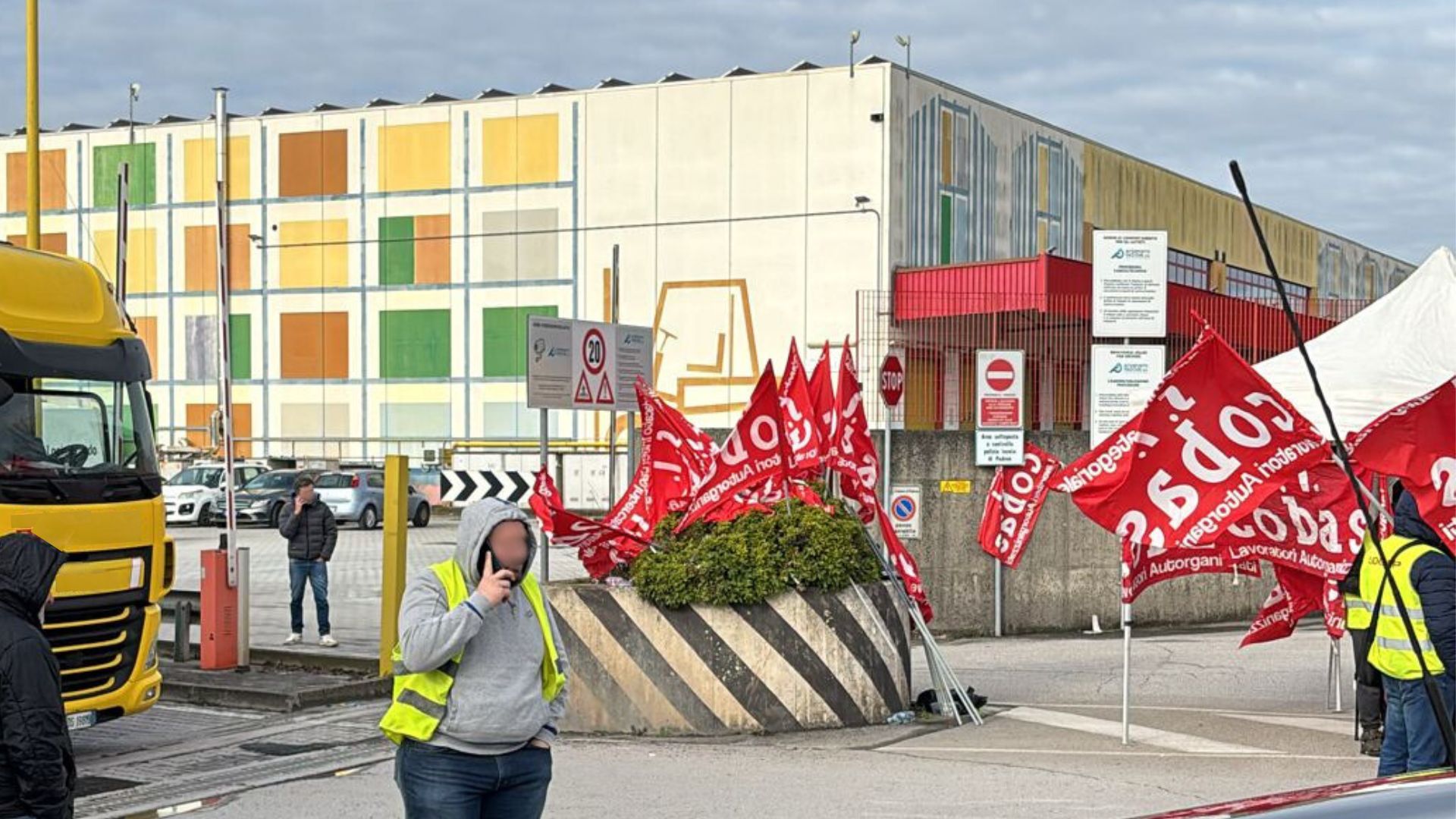 FIAP basta blocchi strumentali nei magazzini logistici 1