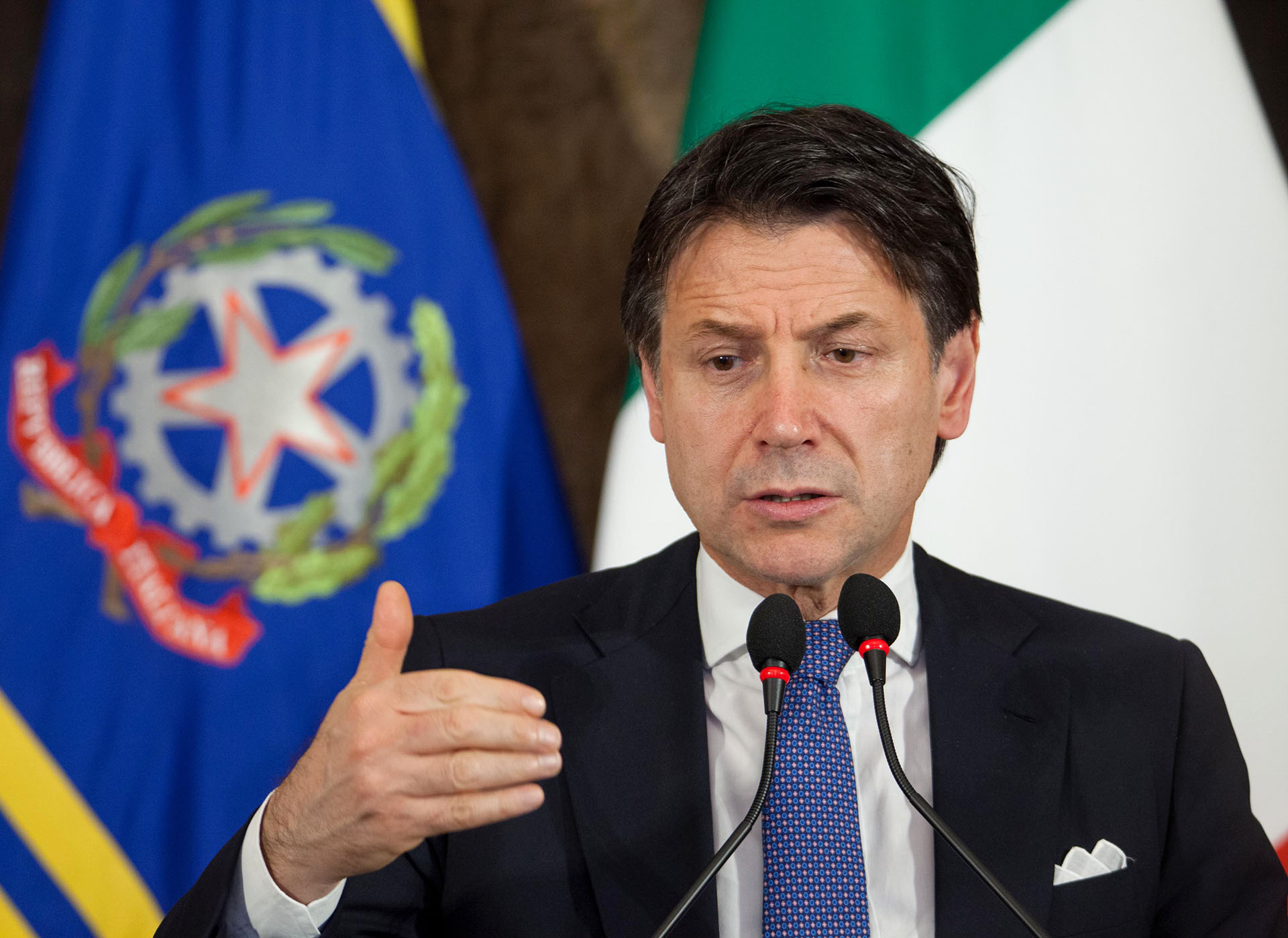 Giuseppe Conte 001 v2