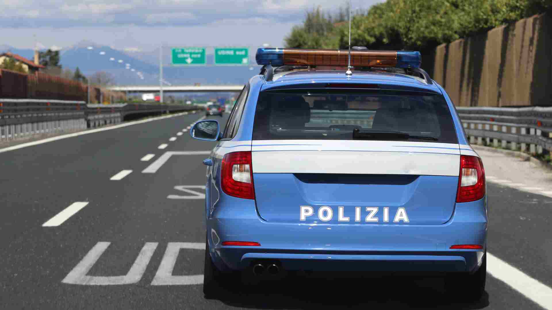 Safety Car modalita operative per rallentamento e regolazione del traffico.