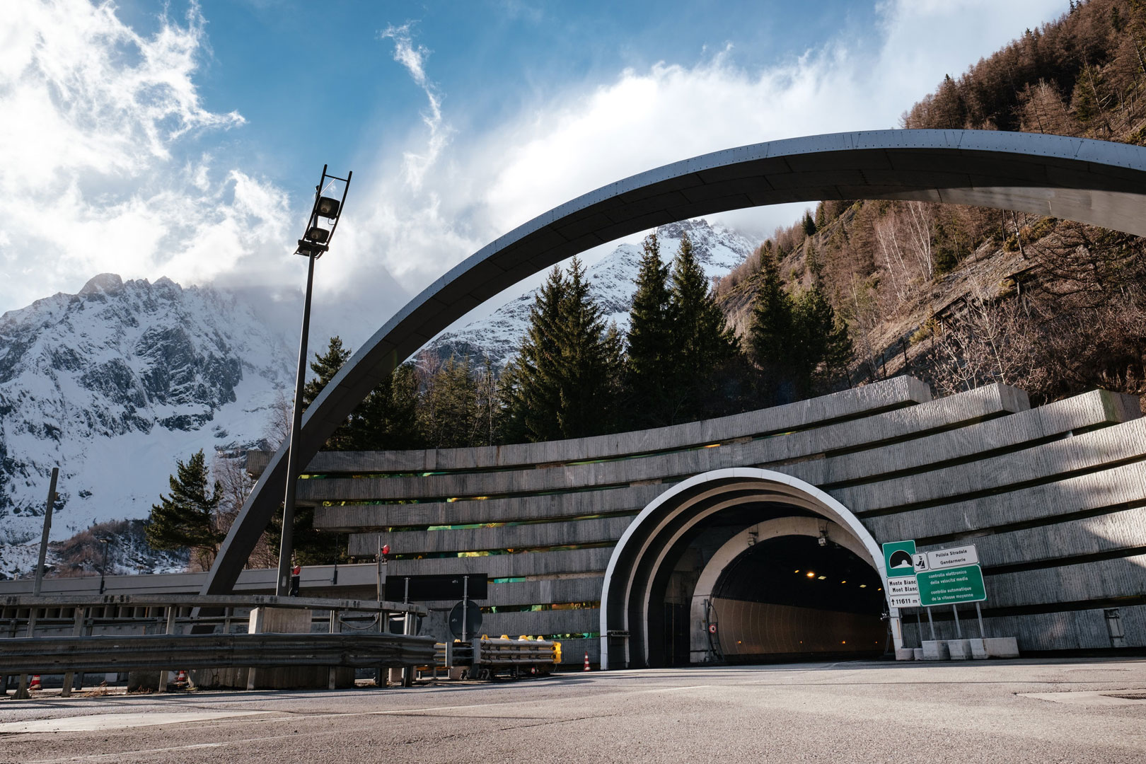 Tunnel Monte Bianco 2023 001 small 1080 v5
