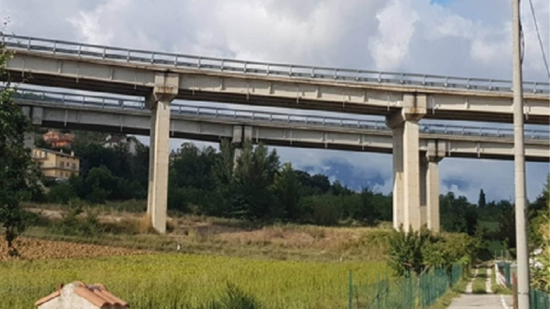 Viadotto Puleto della E45 v2