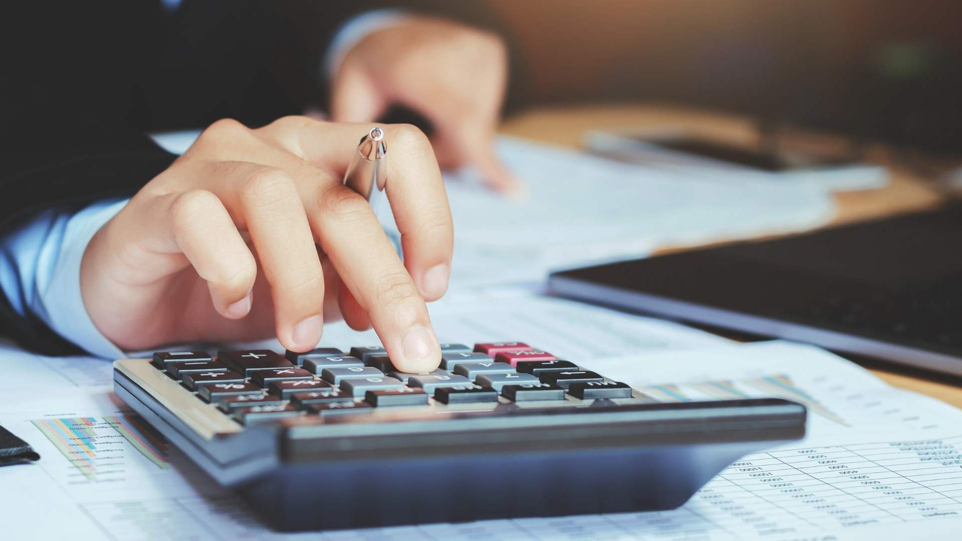 FIAP Ultime dal Trasporto Decreto legge fiscale. Primo commento alle disposizioni di interesse delle imprese di autotrasporto.