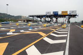 Caselli autostradali 010 1
